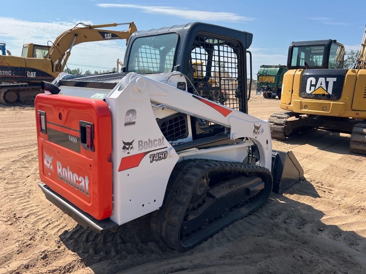 2018-bobcat-t450-image-4