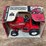 1/16-ih-cub-cadet-682-l&g-nib-ertl-image-2