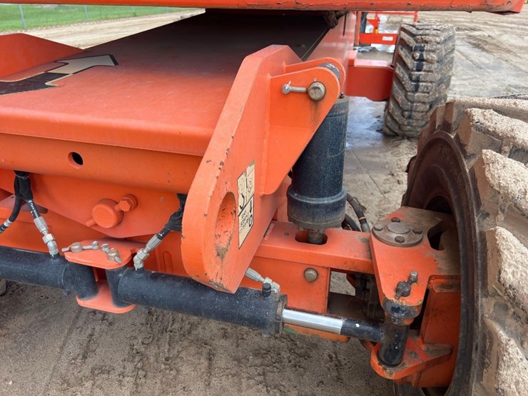 2008-jlg-800aj-image-8