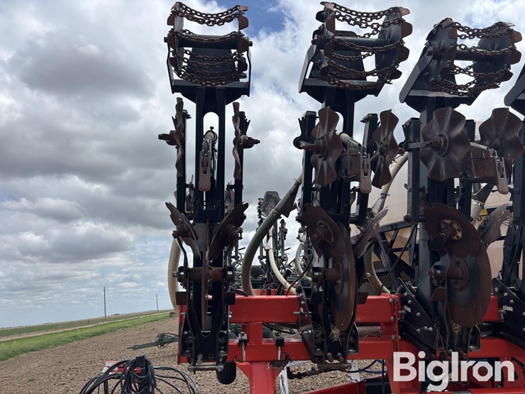2014-kuhn-krause-gladiator-1200-16r30-strip-till-machine-image-19