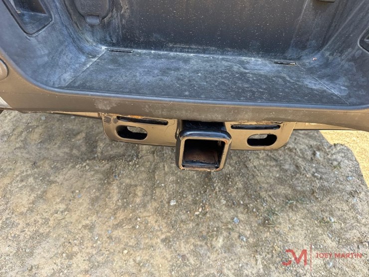 2021-ford-f250-xl-image-14