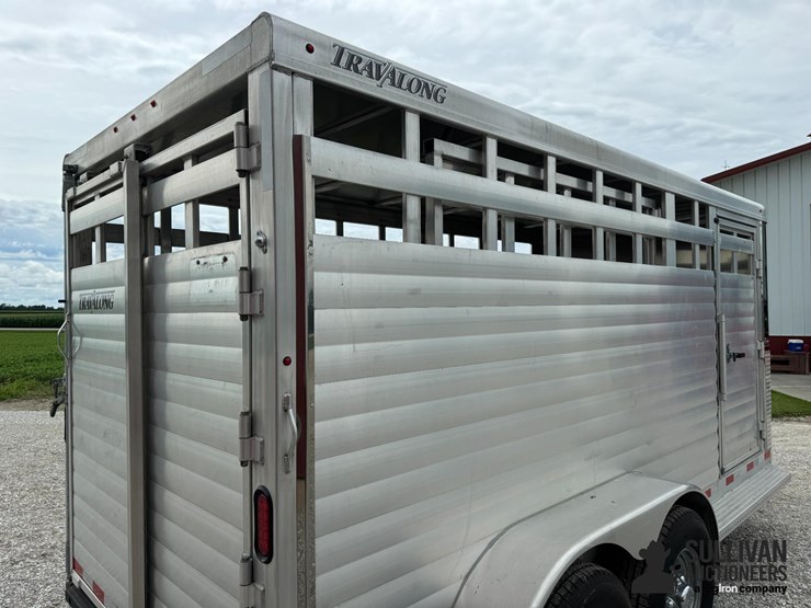 2015-travalong-16'-aluminum-t/a-livestock-trailer-image-17