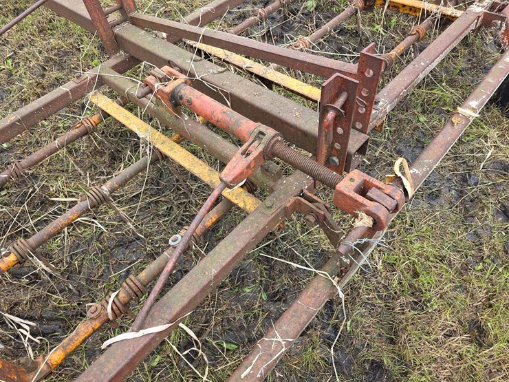 approx-20’-coil-tine-pony-cart,-3-bar-image-14