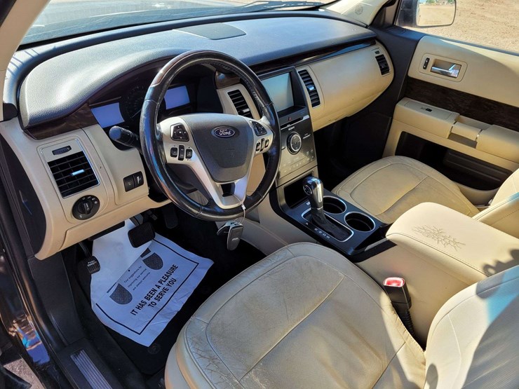 2013-ford-flex-image-10