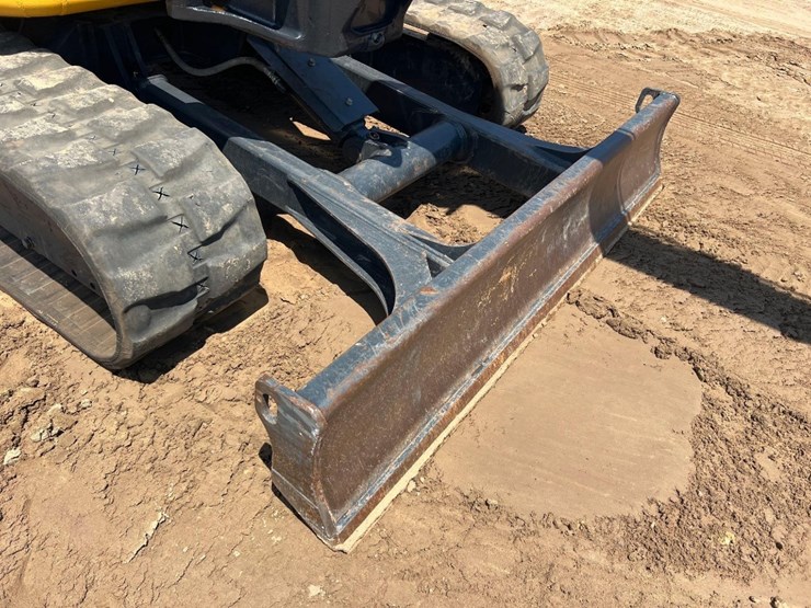 2023-deere-50g-image-16