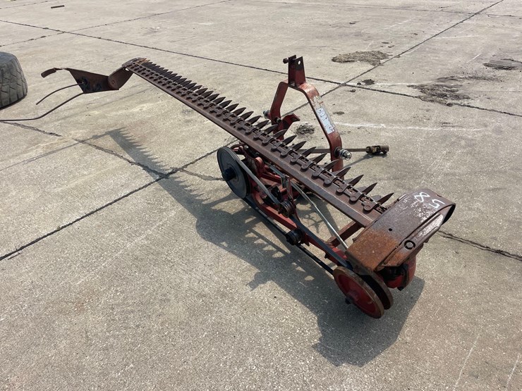 case-ih-1300-image-3