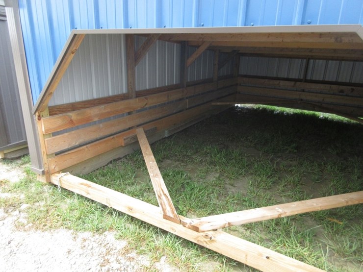 new-calf-hut-image-2