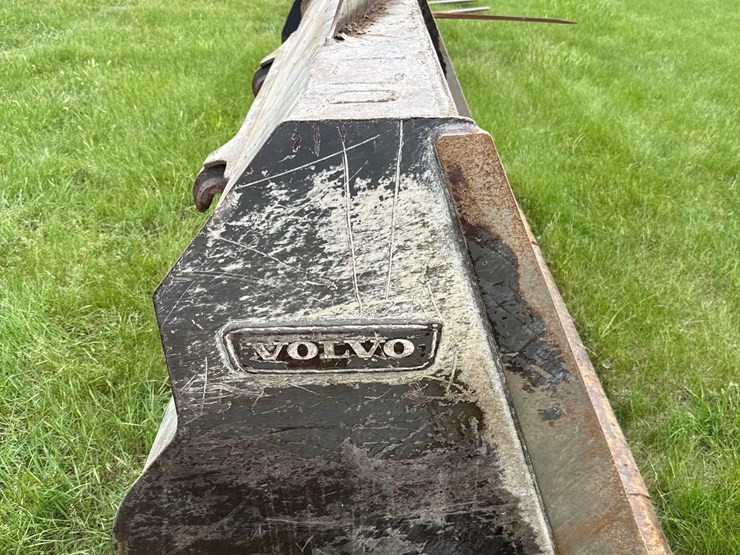 volvo-99"-payloader-bucket-image-6