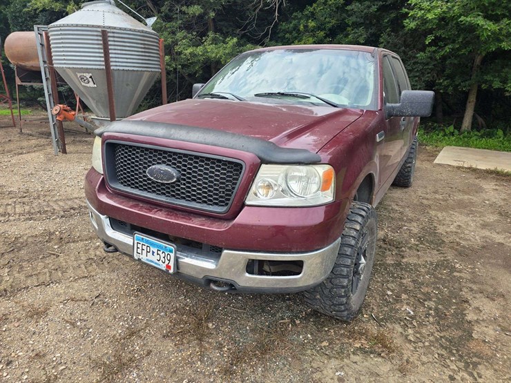 2004-ford-f150-xlt-image-3