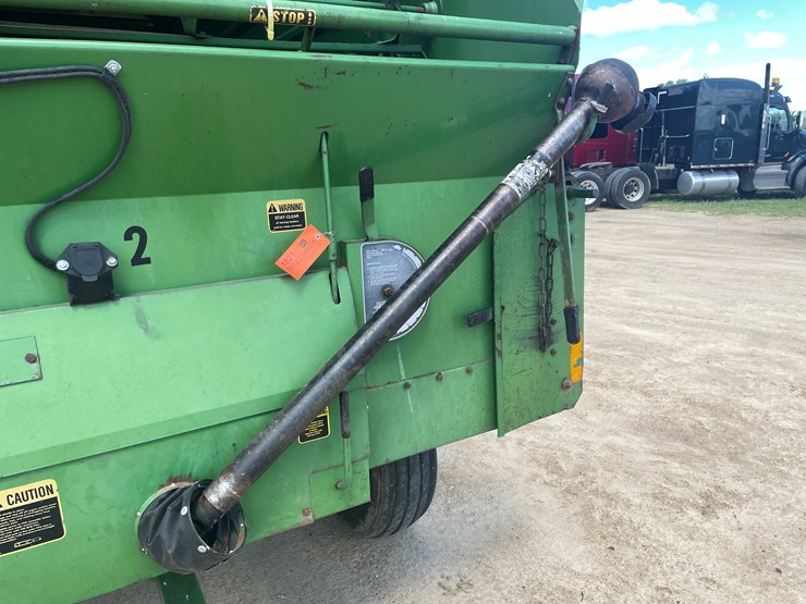 john-deere-716a-image-17
