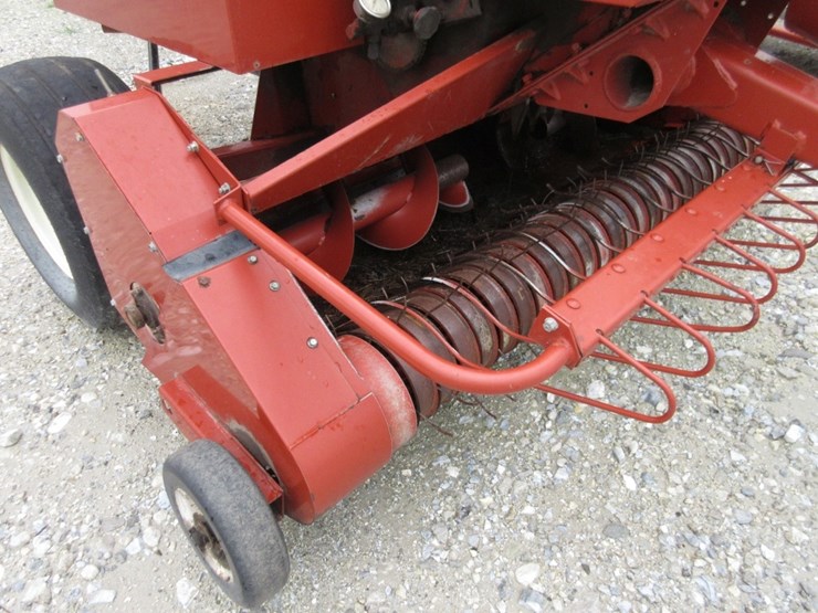 hesston-4590-image-6