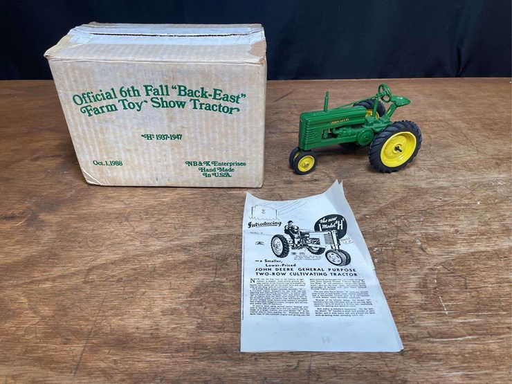 1/16-john-deere-h-1988-back-east-nib-nb&k-image-1