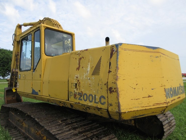komatsu-pc200-lc-image-5