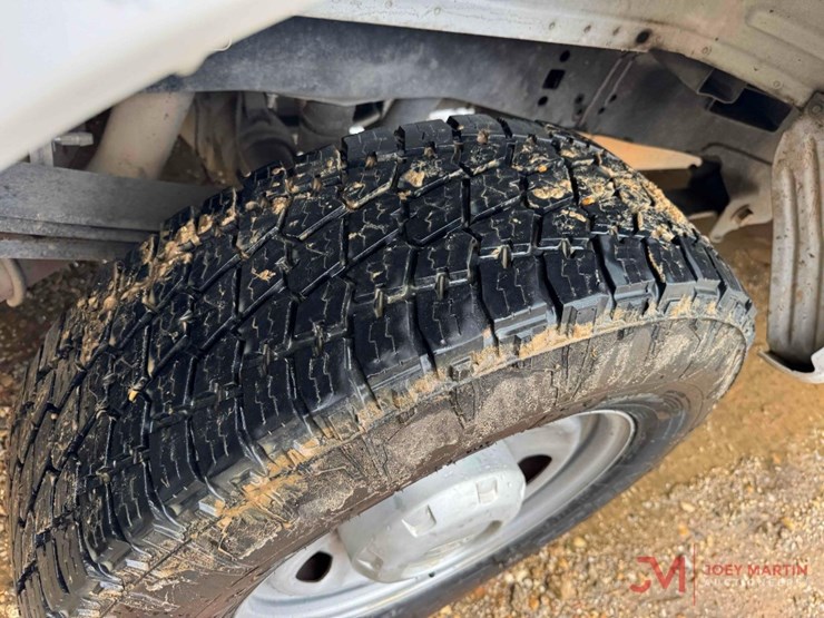 2017-ford-f250-xl-image-14