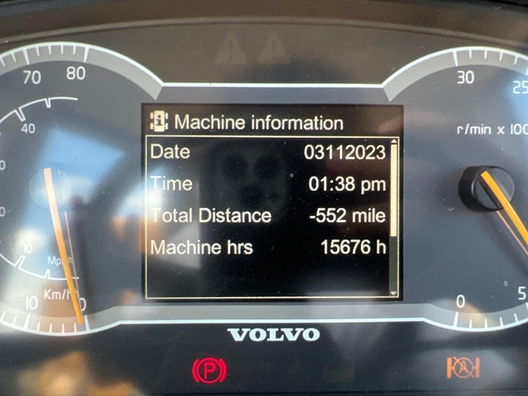 2012-volvo-a40f-image-36