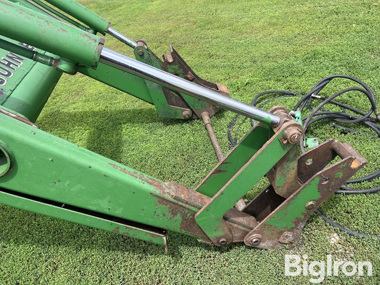 john-deere-740-image-17