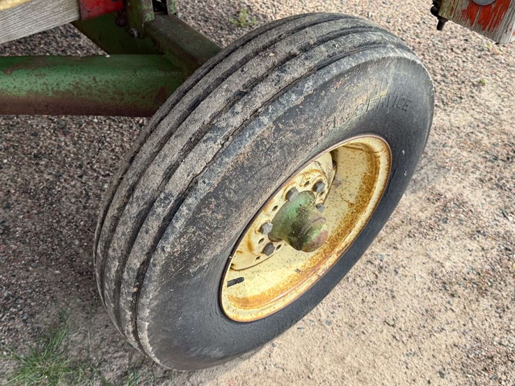 john-deere-1065-image-16