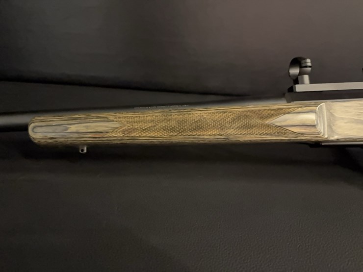 browning-a-bolt-rifle-image-8