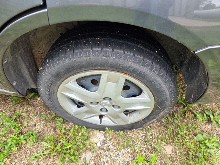 2007-saturn-ion,-89,802-miles,-auto-transmission,-2.2l-eco-tech-engine,-cd/am/fm,-4-door,-15”-tires,-image-14