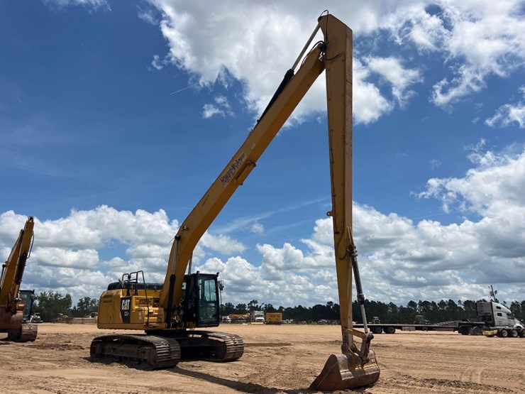 2015-caterpillar-326fl-image-6