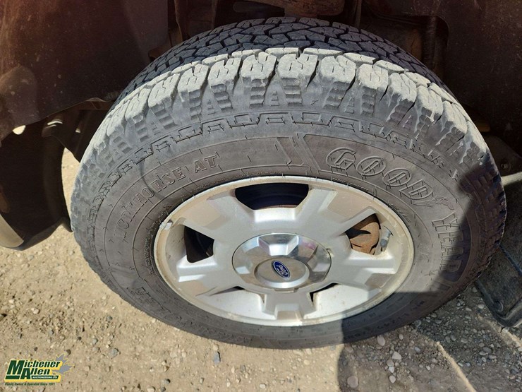 2014-ford-f150-image-31