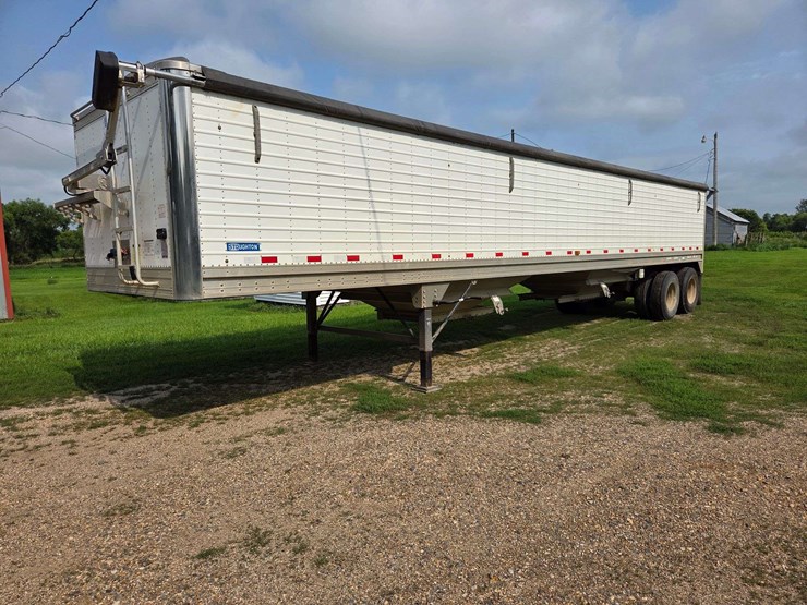 2013-stoughton-trailer-image-1