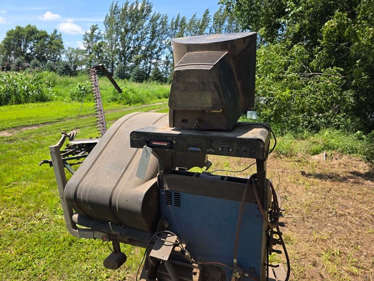 hunter-tire-balancer-*needs-new-card,-worked-otherwise,-220v-single-phase-image-6