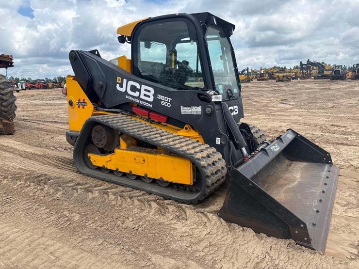 2015-jcb-320t-eco-image-5