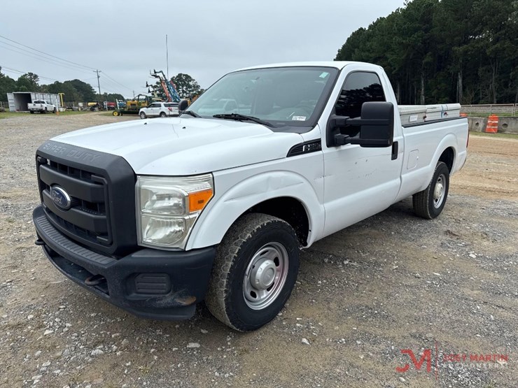 2016-ford-f250-xl-image-5