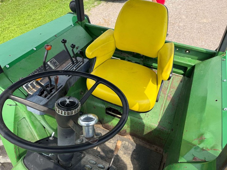 1977-john-deere-4230-image-39