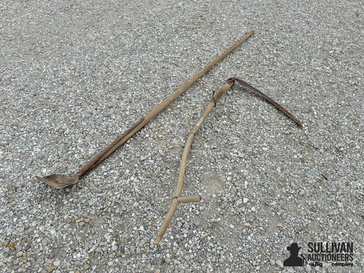 antique-spoon-&-scythe-hand-tools-image-1