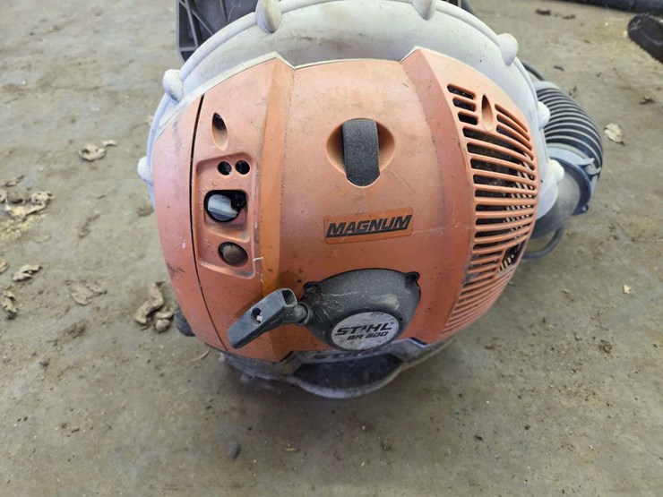 stihl-br600-backpack-blower,-working-order-image-6