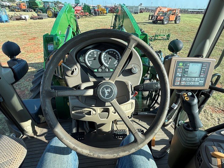 john-deere-6155r-image-27