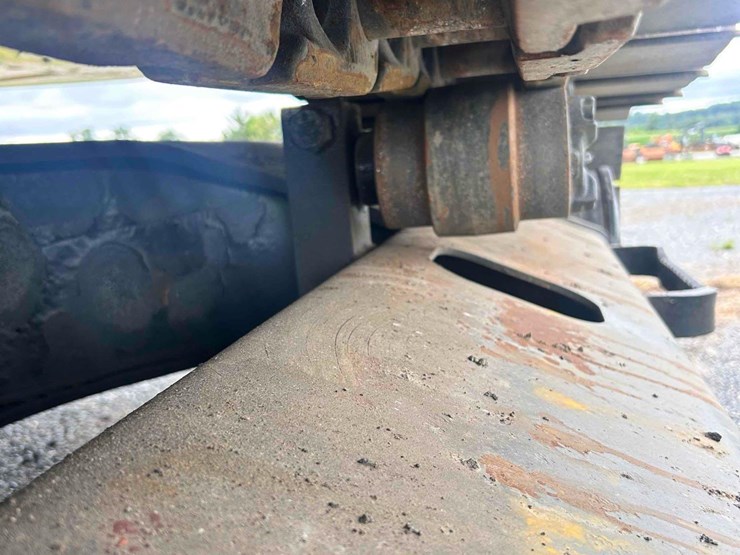 2018-caterpillar-320gc-image-21