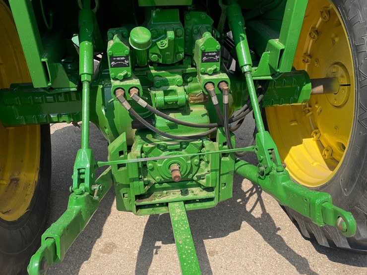john-deere-4230-image-26