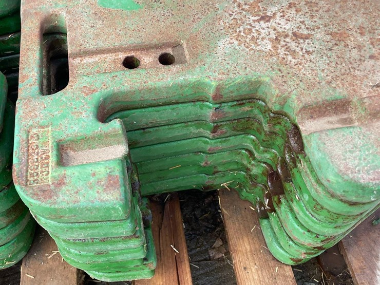 8-john-deere-suitcase-weights-image-3