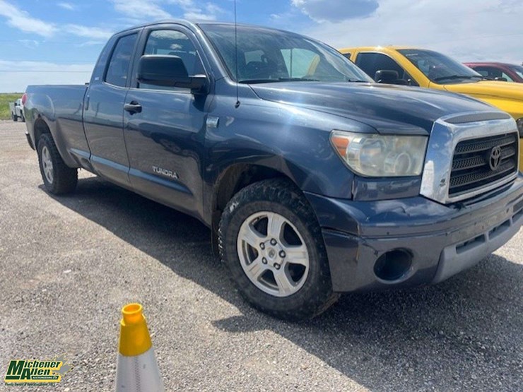 2007-toyota-tundra-image-2