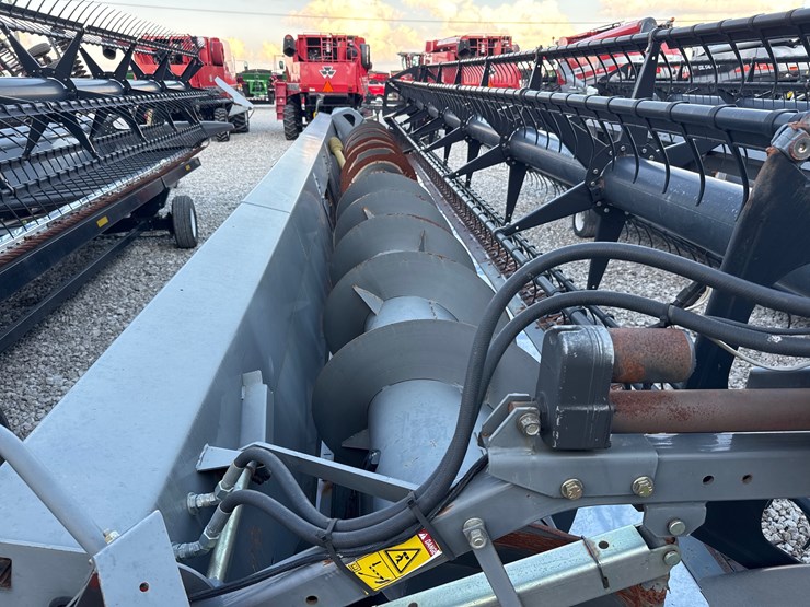 gleaner-8200-30-image-5