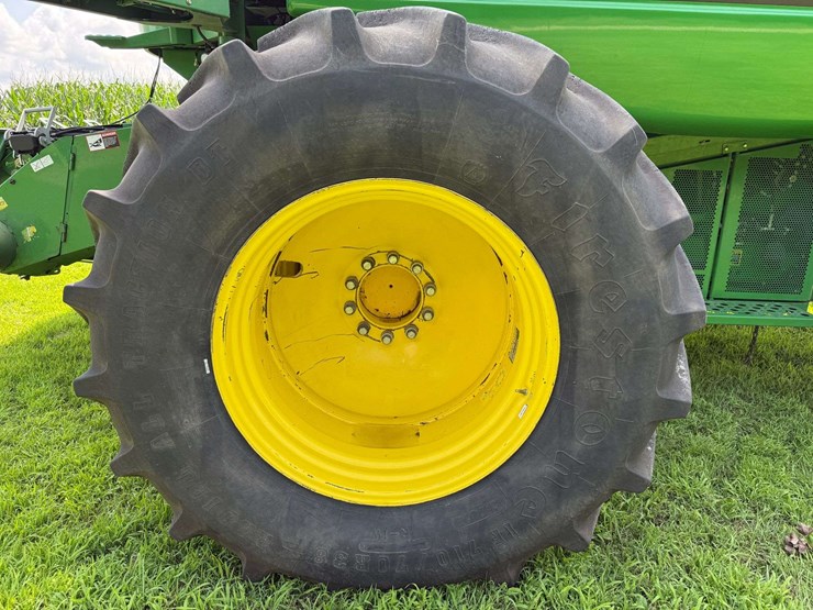 2007-john-deere-9770-sts-image-24