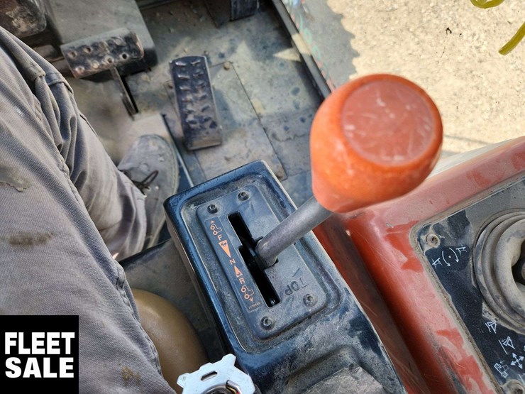 2008-ditch-witch-rt95-image-26
