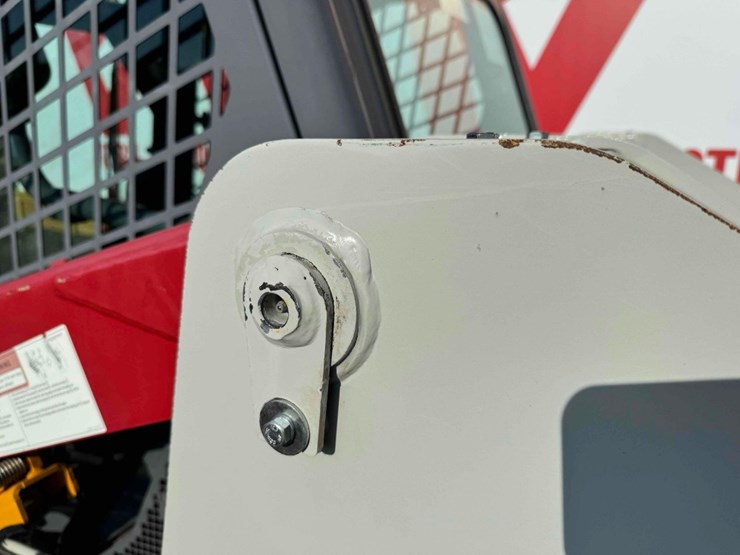 2021-takeuchi-tl6r-image-48