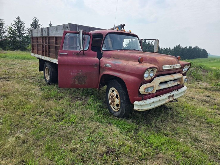 1959-gmc-350-image-6