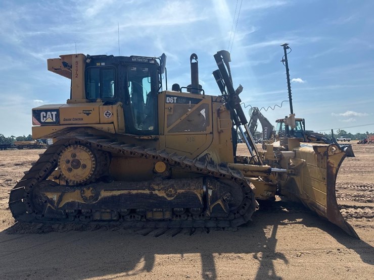 2018-caterpillar-d6t-lgp-image-5