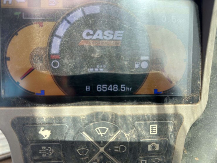 2015-case-cx145c-image-29