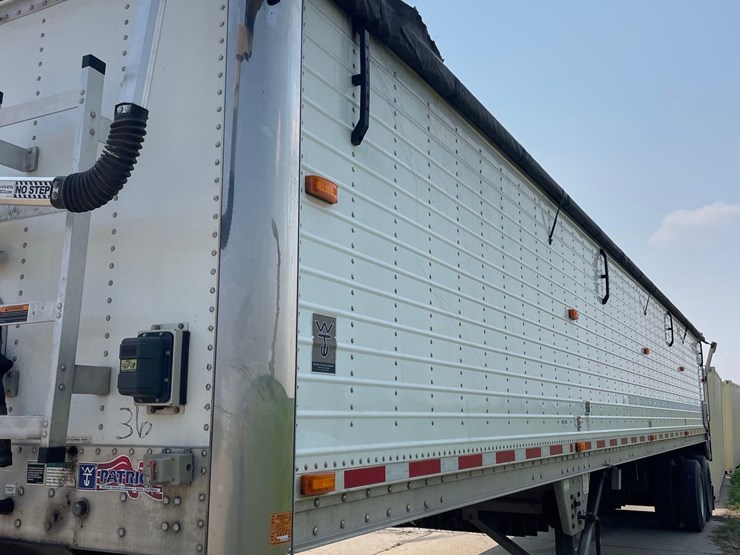 2014-wilson-grain-trailer-image-23