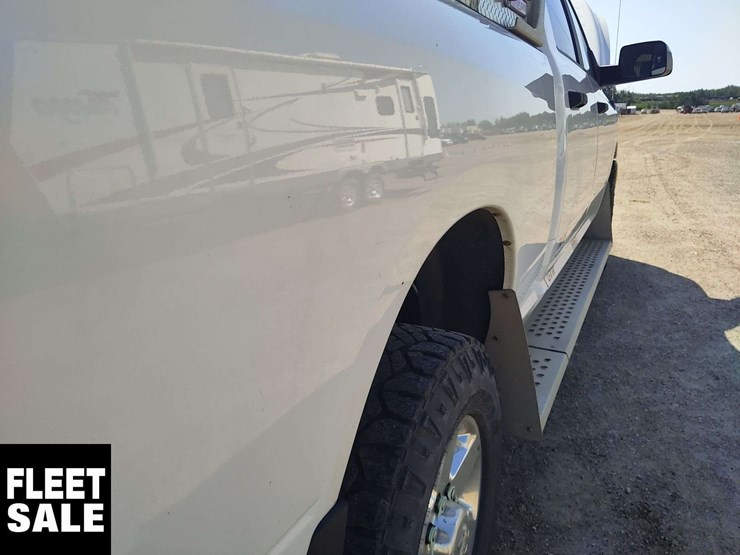 2014-ram-2500-slt-image-29