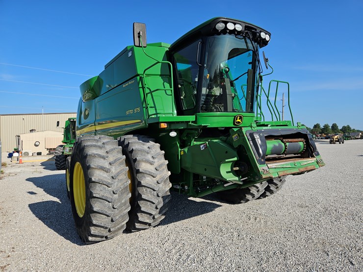 2009-john-deere-9770-sts-image-29