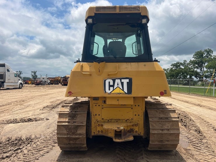 2015-caterpillar-d6k2-xl-image-3