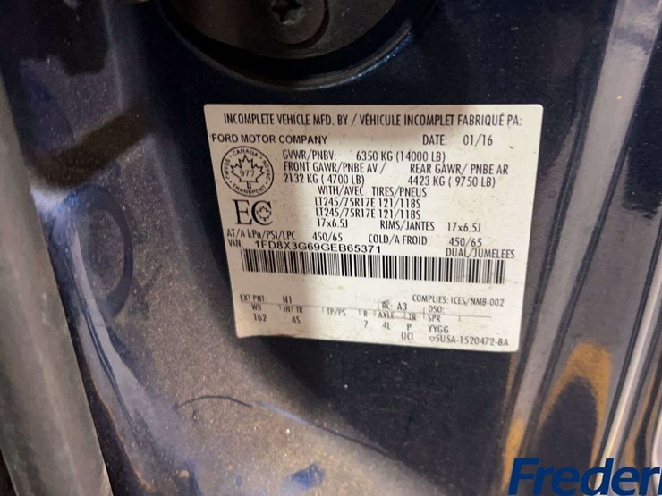 2016-ford-f350-image-18