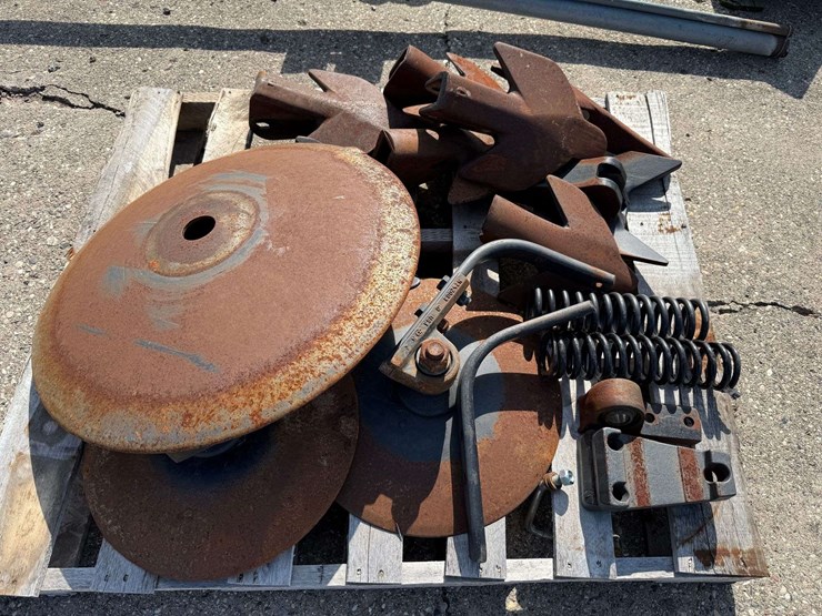john-deere-2700-image-2